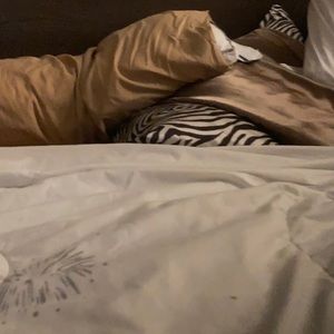 Meet your Posher, Gerard